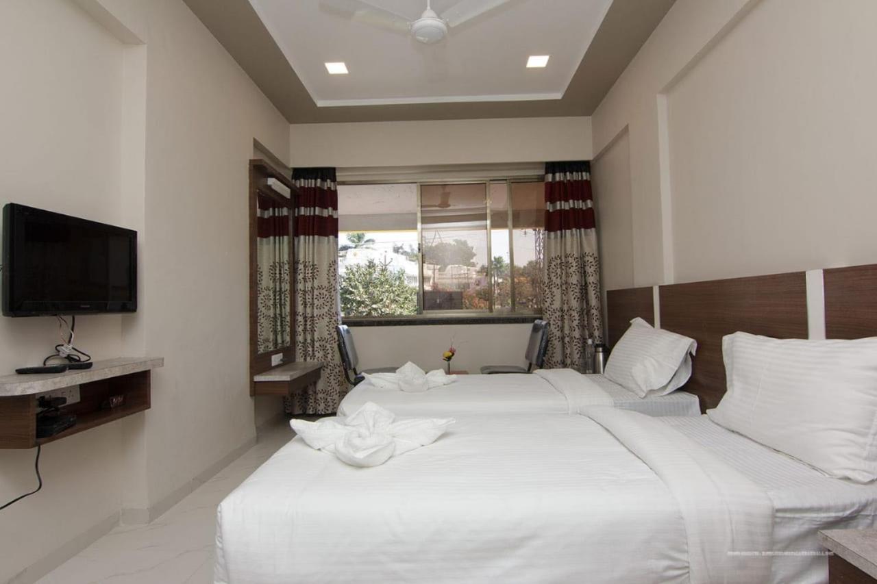 לונבלה Highland Resort מראה חיצוני תמונה